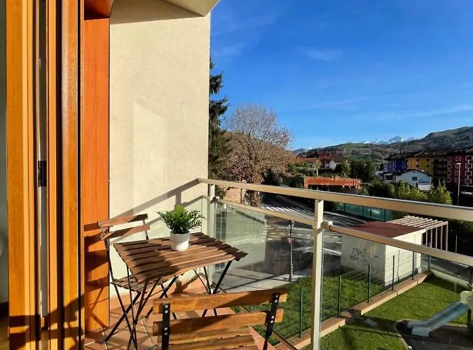 Lägenhet Puente Del Sella